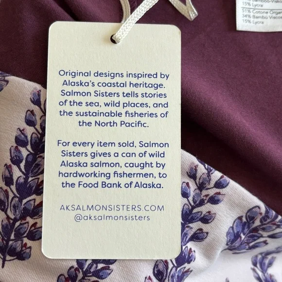 NWT Salmon Sisters pocket lupine leggings - Picture 9 of 10